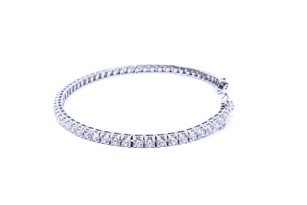 Bracciale tennis con brillanti di carati 2.32 - Colore F/G - Purezza VVS - Collezione Favignana - oro bianco 18Kt gr 9,7