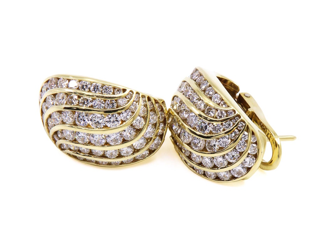 Orecchini oro giallo 18kt. e brillanti per gr. 17,1