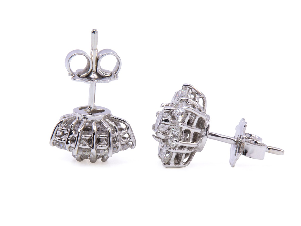 Orecchini fiore - Brillanti 2,26ct. G-VS, oro 18kt. peso totale 4,4gr