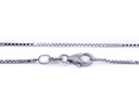 Collana in oro bianco 18 kt. di gr. 4,8 con 3 smeraldi e brillanti