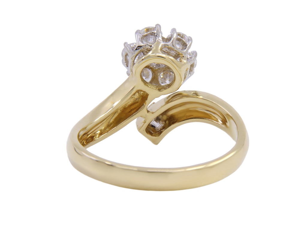 Anello oro gialllo 18kt e pietre biache, gr. 4,6 ad euro 60 al grammo