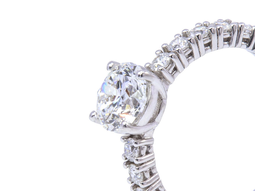 Anello solitario collezione Pantelleria - Diamanti 1,50+1,03ct. F-VS1+F/G-VVS, oro bianco 18kt. 4,3 gr.