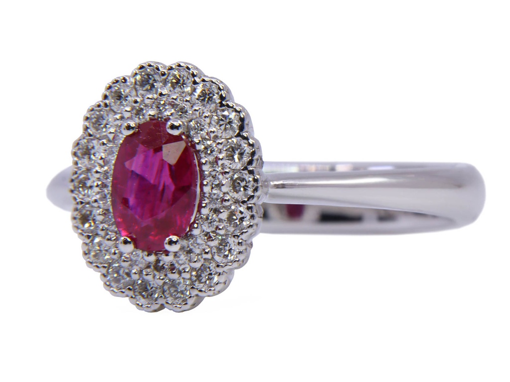 anello ob. Con rubino ovale centrale ct. 0.66 mozambico e brills attorno ct. 0.30 fg vvs