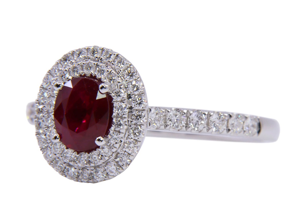 Anello - Rubino 0,78ct. brillanti 0,46ct. F/G-VVS in oro 18kt. 3,6gr