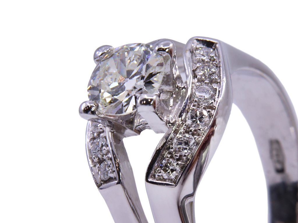 Diamante naturale taglio rotondo di carati 0.79