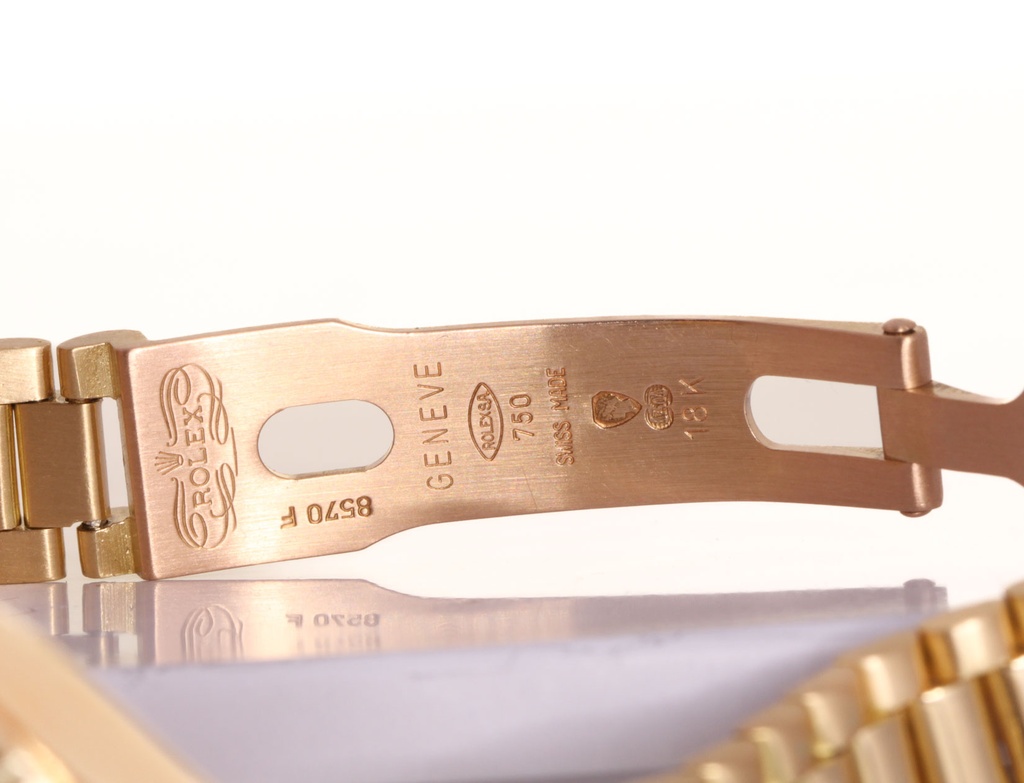 Rolex 69238 O.P. Lady Datejust, Factory Diamonds, 18Kt Yellow Gold, Rolex Box & Papers, 1992