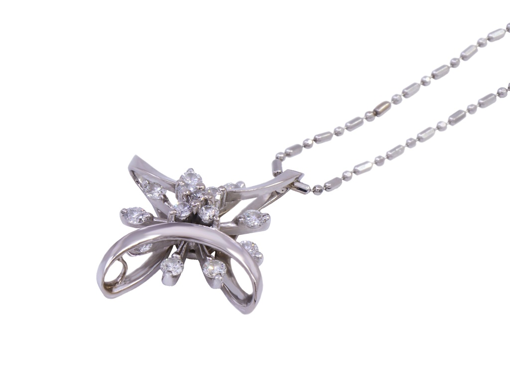Collana pendente girevole - Brillanti 0,70ct, G-VVS, oro 18kt. peso totale 7,60gr