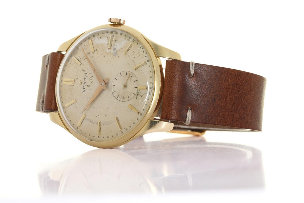 Orologio Zenith Stellino, cassa in oro 18kt gr. 12,3 ad euro 52 grammo 