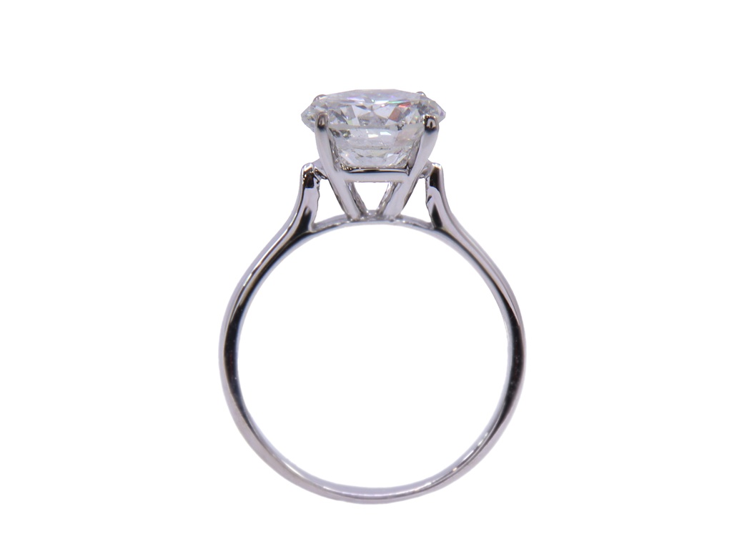 Anello in oro bianco 18 kt. modello "Solitario" con Brillante