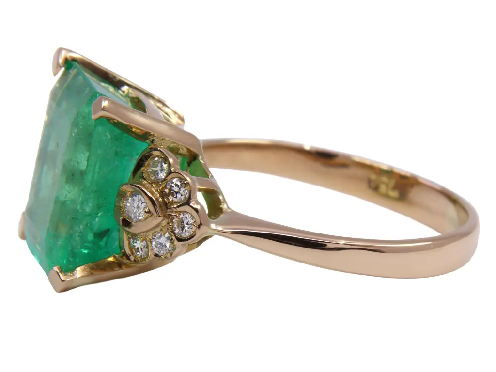 ANELLO SMERALDO MT32521824-3169-3.webp