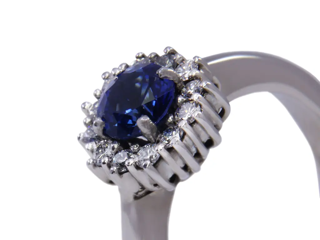 anello zaffiro MT32534375-3191-5.webp