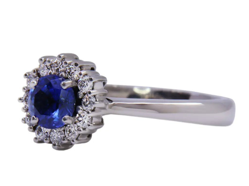 anello zaffiro MT32534375-3185-3.webp