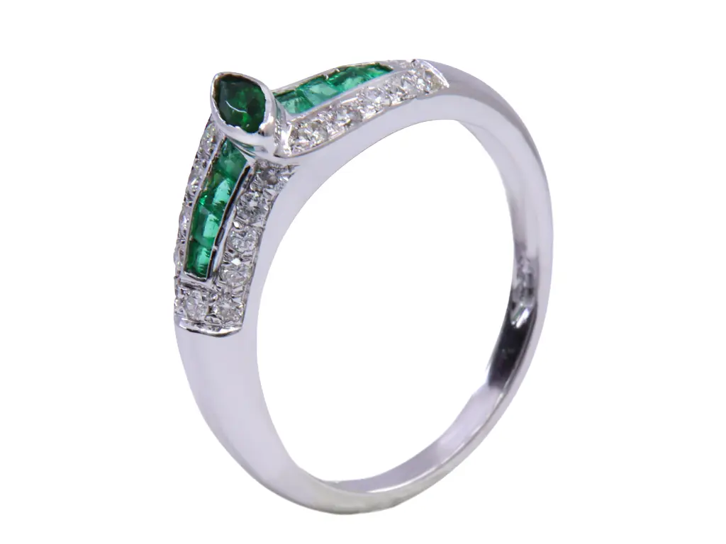 anello smeraldo MT32531323-004.webp
