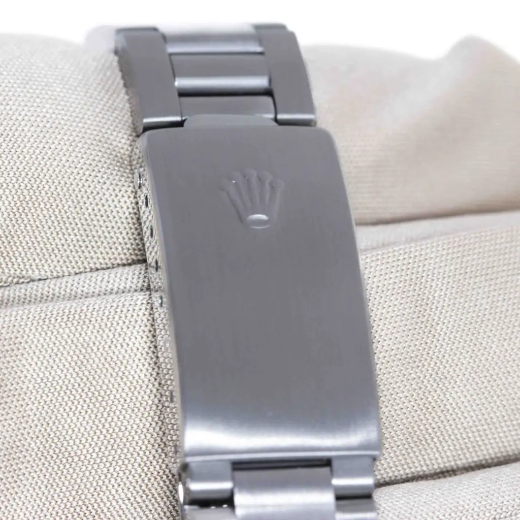 Rolex Oyster Perpetual Date - 15210 - Y289818-695.webp