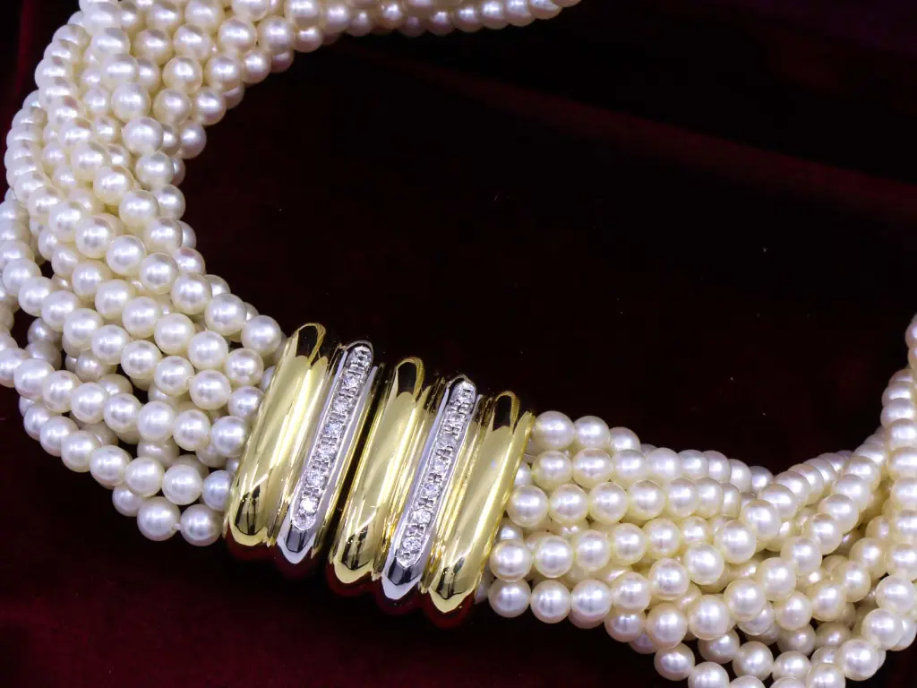 collana multifilo  MT32619006-448.webp