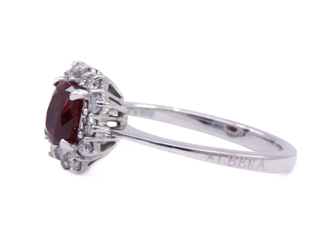 anello rubino MT32623514-640.webp