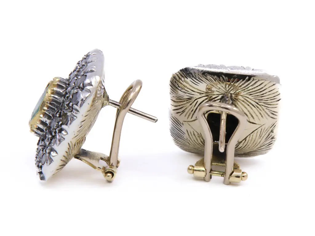 orecc stile antic MT32625187-770.webp