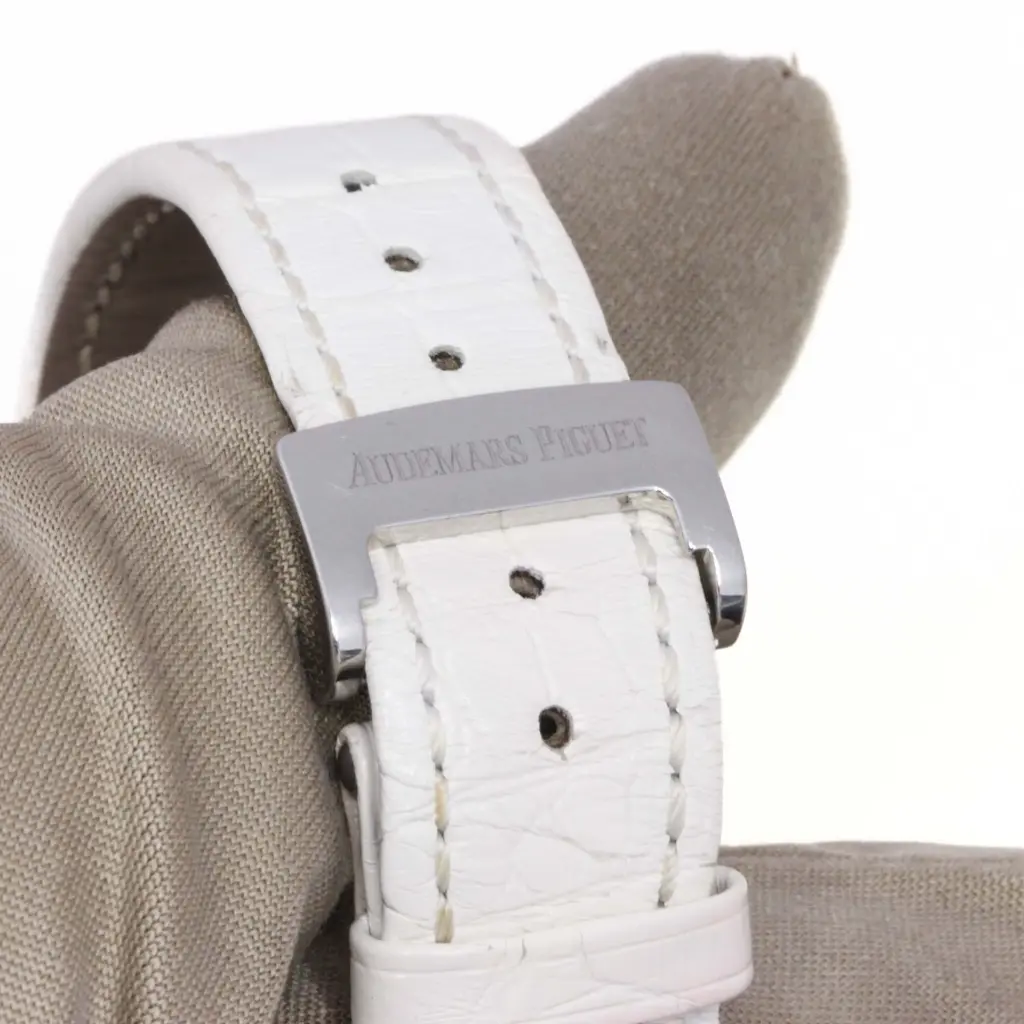 Audemars Piguet Royal Oak Lady 67651ST.ZZ.D011CR.01 - I31047-1512.webp