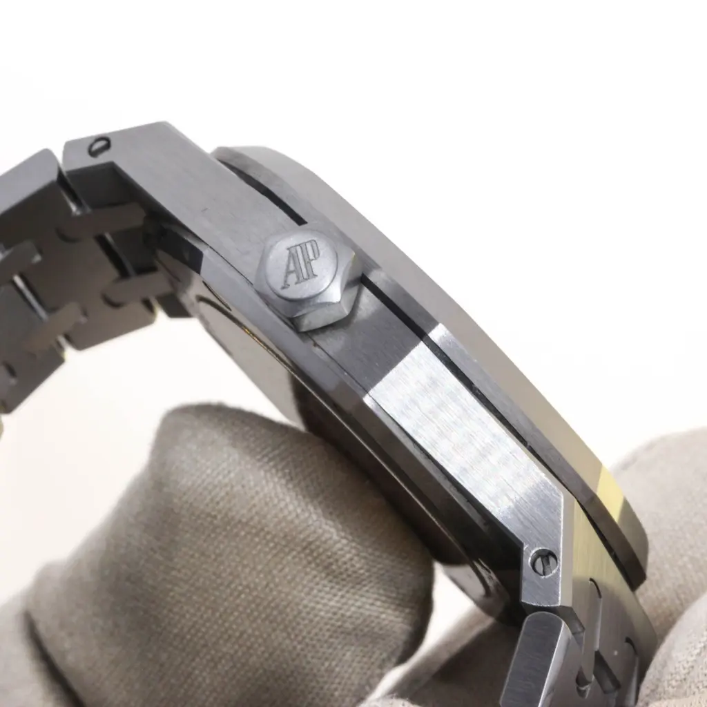 Audemars Piguet Royal Oak White 37mm 15450ST - I76576-1595.webp