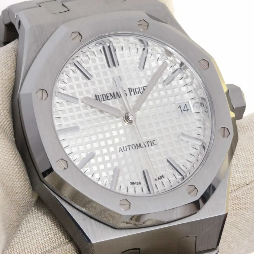 Audemars Piguet Royal Oak White 37mm 15450ST - I76576-1593.webp
