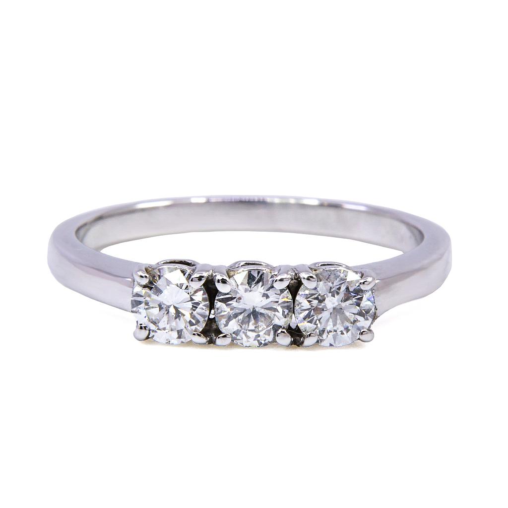 Anello Trilogy - Brillanti 0,48ct. G-VS1, oro 18kt.