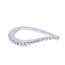 Anello veretta onda - Brillanti 0,10ct. G-VS1, oro 18kt. peso totale 3,10gr