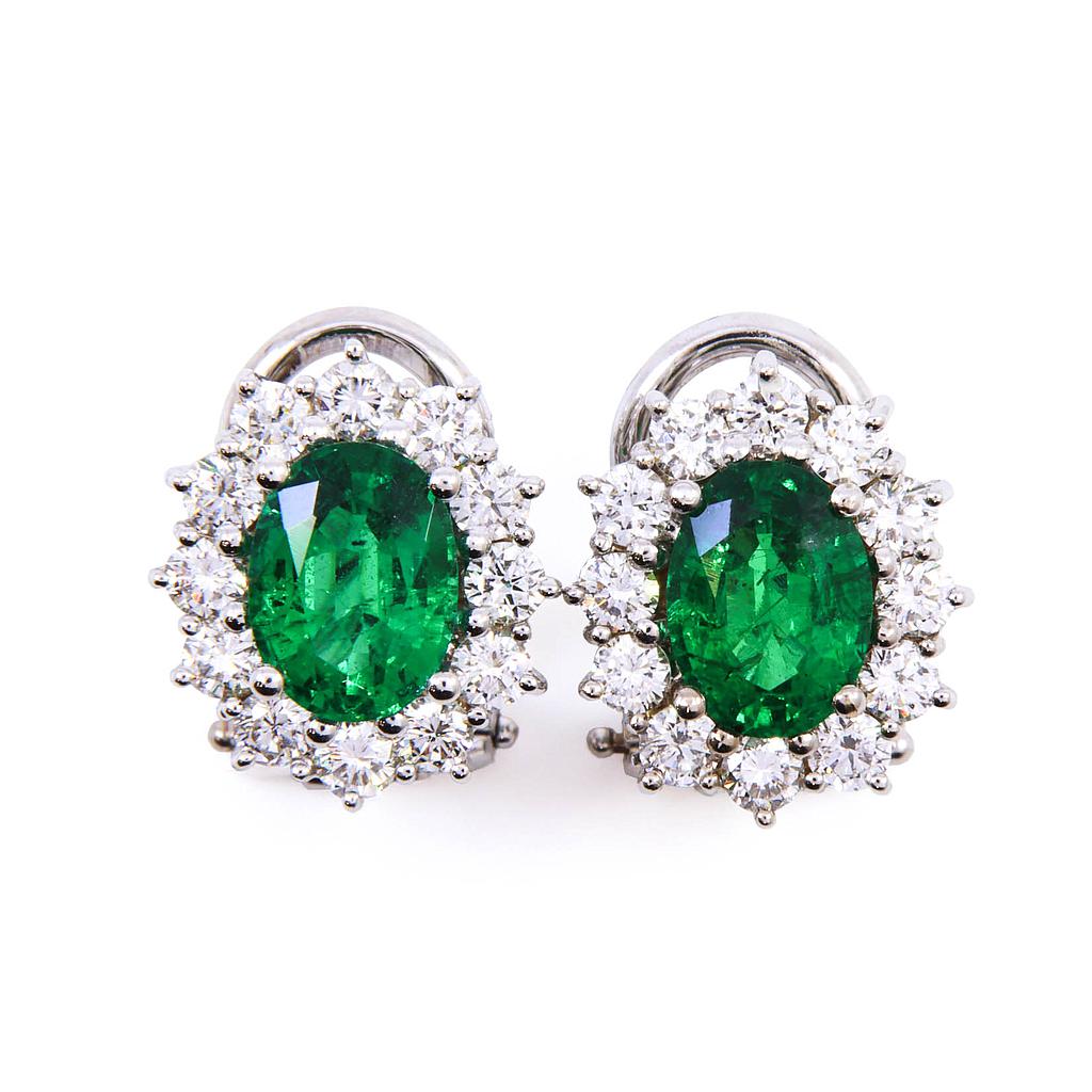 Orecchini - Smeraldi 2,25ct. brillanti 1,20ct. F/G-VVS, oro 18kt.