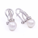 Orecchini - Perla giapponese, brillanti 0.20ct. G-VS1, oro 18kt. peso totale 5,50gr