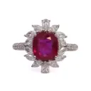 Anello - Rubino naturale 3,53ct. brillanti 1,35ct. E/F-VVS, oro 18kt, peso totale 3,50 gr