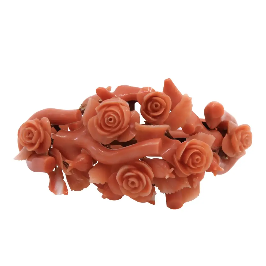 Bracciale in corallo  - Montatura in oro bassa caratura, peso totale 53,60gr