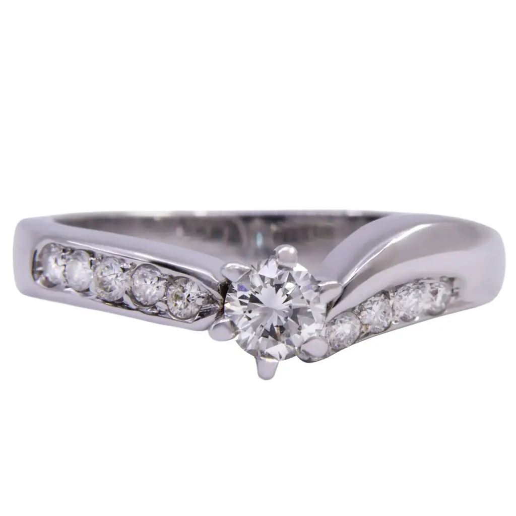 Anello solitario - Diamante 0,25ct, G-VS + 0,09ct. oro 18kt. peso totale 4,50gr