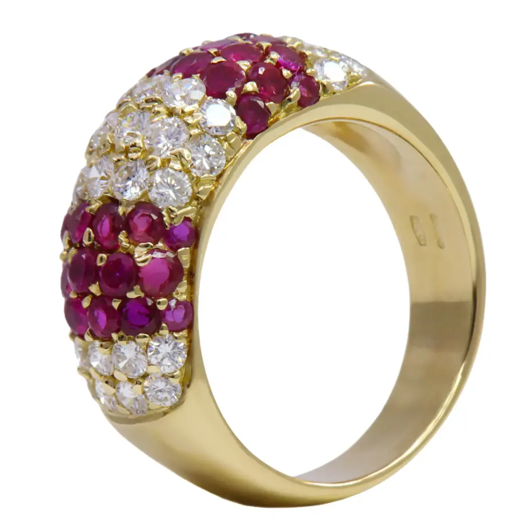Anello fascia - Rubini 0,60ct, brillanti 0,70ct H-VS1, oro 18kt. peso totale 8,5gr