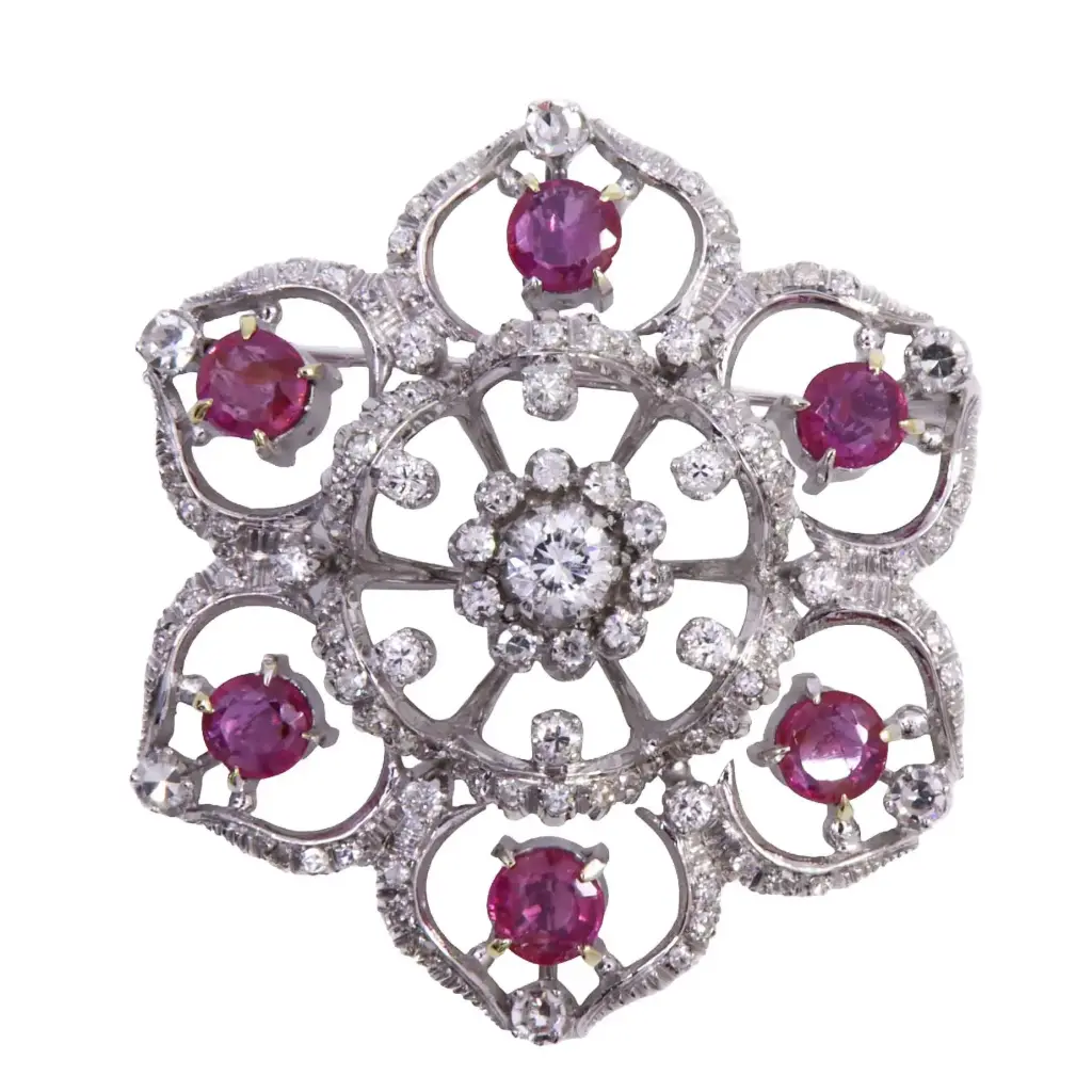 Spilla - Zaffiri rosa , brillanti 0,35ct + 0,50ct, oro 18kt. peso totale 15,40gr
