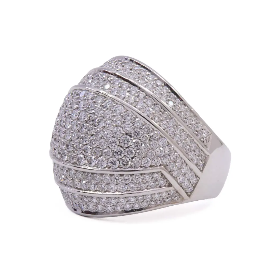 Anello fascia - Brillanti 4,55ct. G-VVS, oro 18kt. peso totale 21,40gr