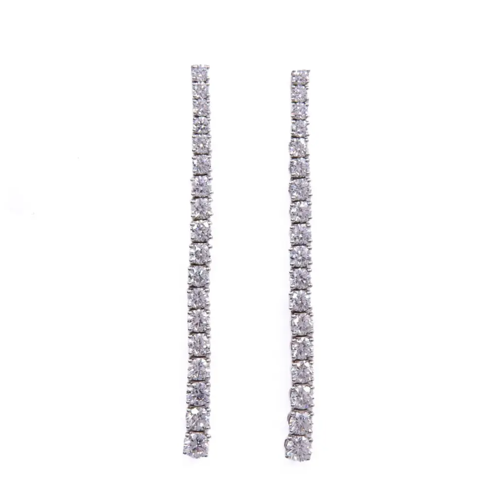 Orecchini tennis - Brillanti degradè 3,60ct. F-VVS peso totale 7,90gr.