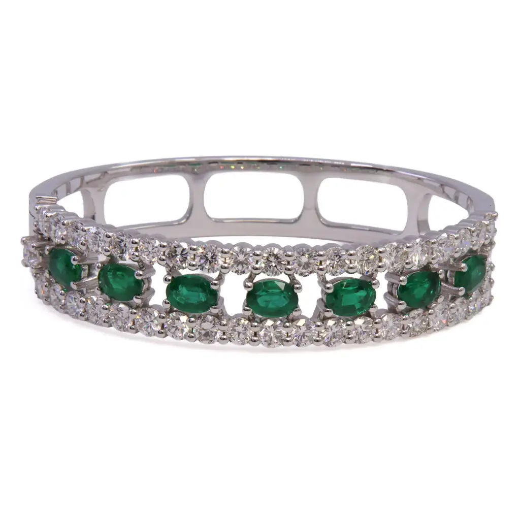 Bracciale smeraldi -  Brillanti ct.9,96 FG-VVS - Smeraldi ct.6.13 peso totale 52,60gr