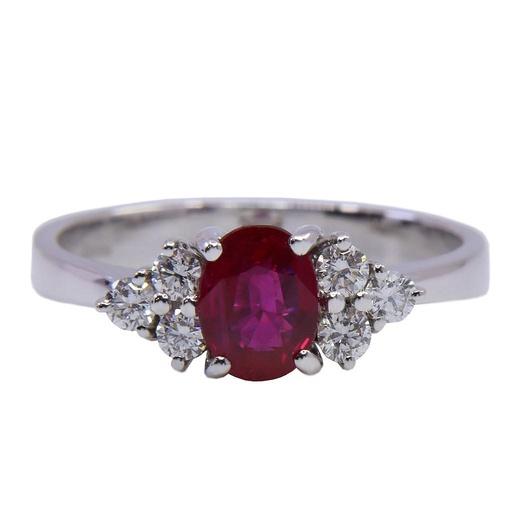 [MTR20220004699] Anello - Rubino 1,03ct. brillanti 0,26ct. F/G-VS1 in oro 18kt. 3,9gr