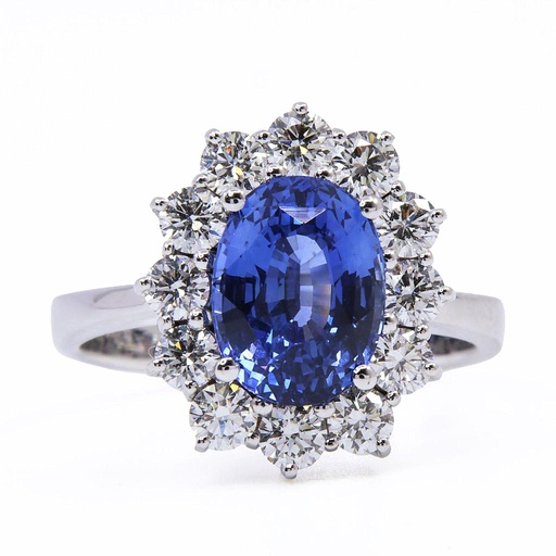 [MTR20220004703] Anello - Tanzanite 3,82ct. brillanti 1,20ct. D/E-VS in oro 18kt. 6,6gr