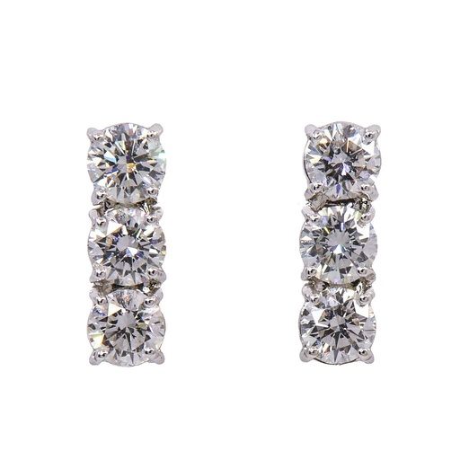 [MTR20220004499] Orecchini Trilogy - Brillanti 2,4ct. G-VVS, oro 18kt.