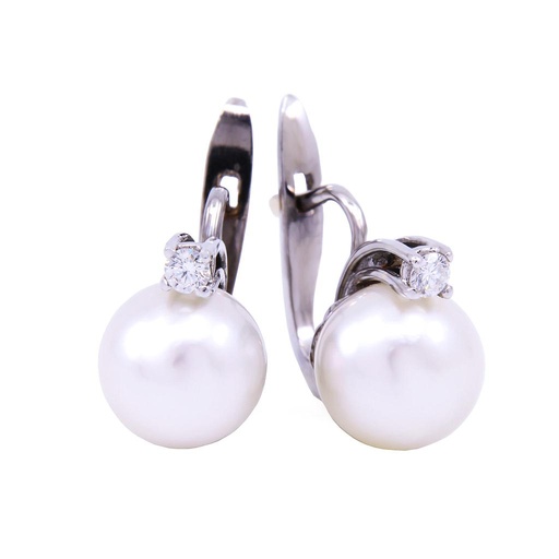[MTR20240000927] Orecchini con perle giapponesi - Brillanti 0,10ct. G-VS1, oro 18kt. 4,70gr