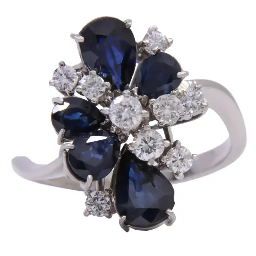 [MT32532051] Anello - Zaffiri 1,50ct. brillanti 0,45ct. G-VS1 in oro 18kt.