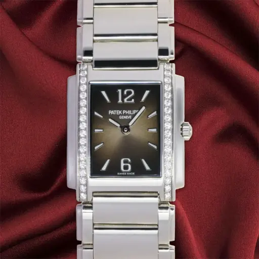 [MT32612174] Patek Philippe 4910-1200a-010 Twenty~4, 36 diamonds 0.47 ct, 10/2024, Patek Box & Papers - our two-year warranty