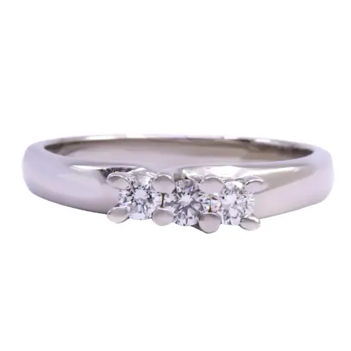 [MT32621022] Anello Trilogy - Brillanti 0,30ct. G-VS1, oro 18kt.