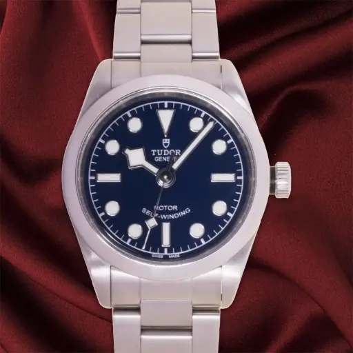 [MT32623304] Tudor Black Bay 32 ref:M79580 - Original Box and papers (9/2020) - our two-year warranty
