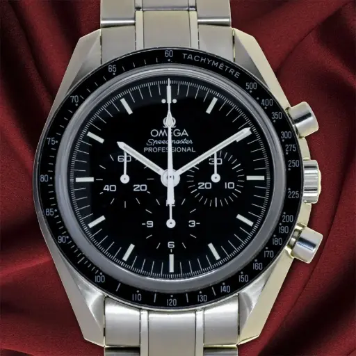 [MT32630367] Omega Speedmaster Moonwatch ref:31130423001006 (08/21) - Original Box and Papers and our two-year warranty.
